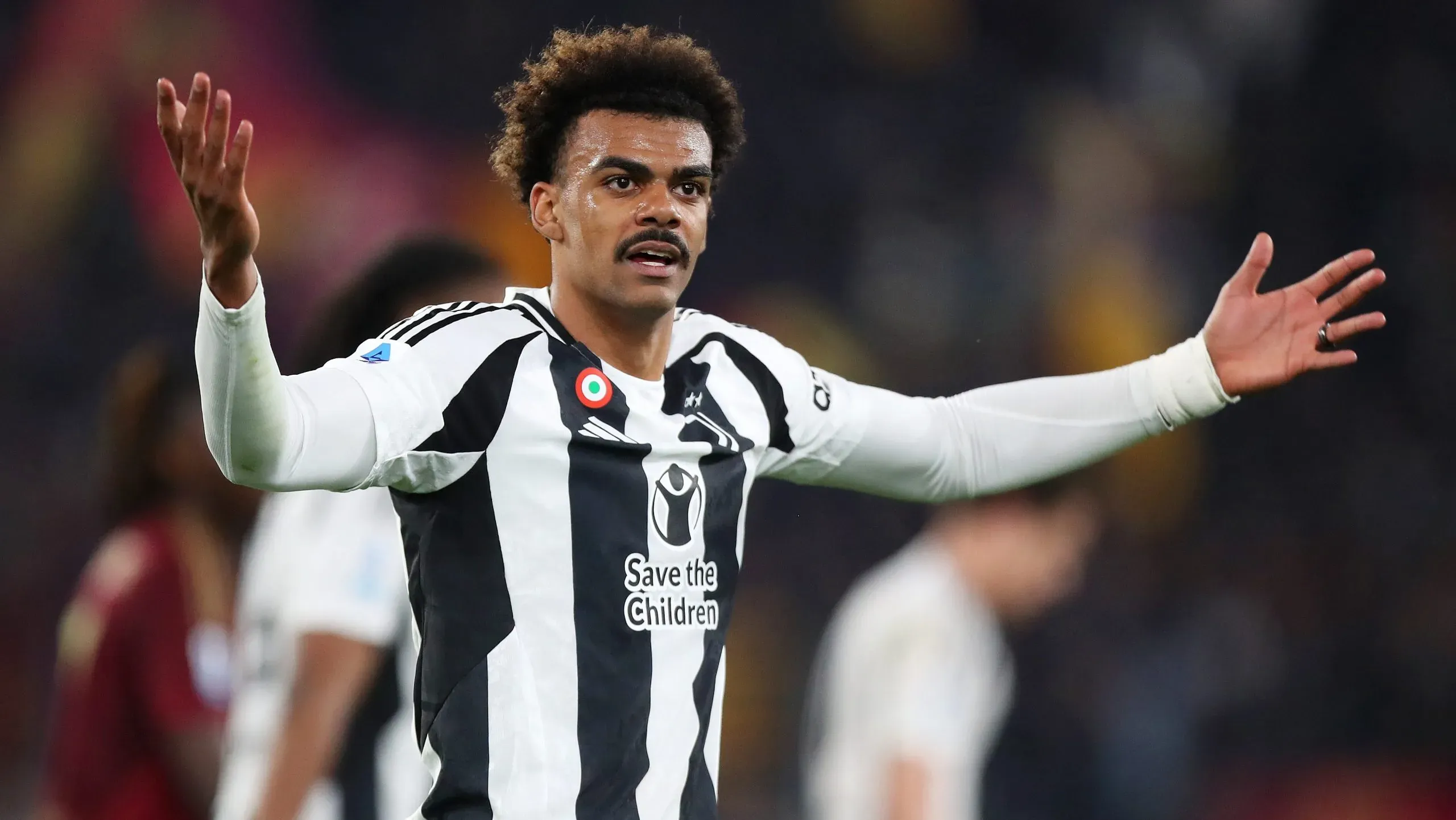 Finalmente, o Chelsea aceitou uma proposta por Renato Veiga e o central português tem o futuro definido.Foto: Paolo Bruno/Getty Images