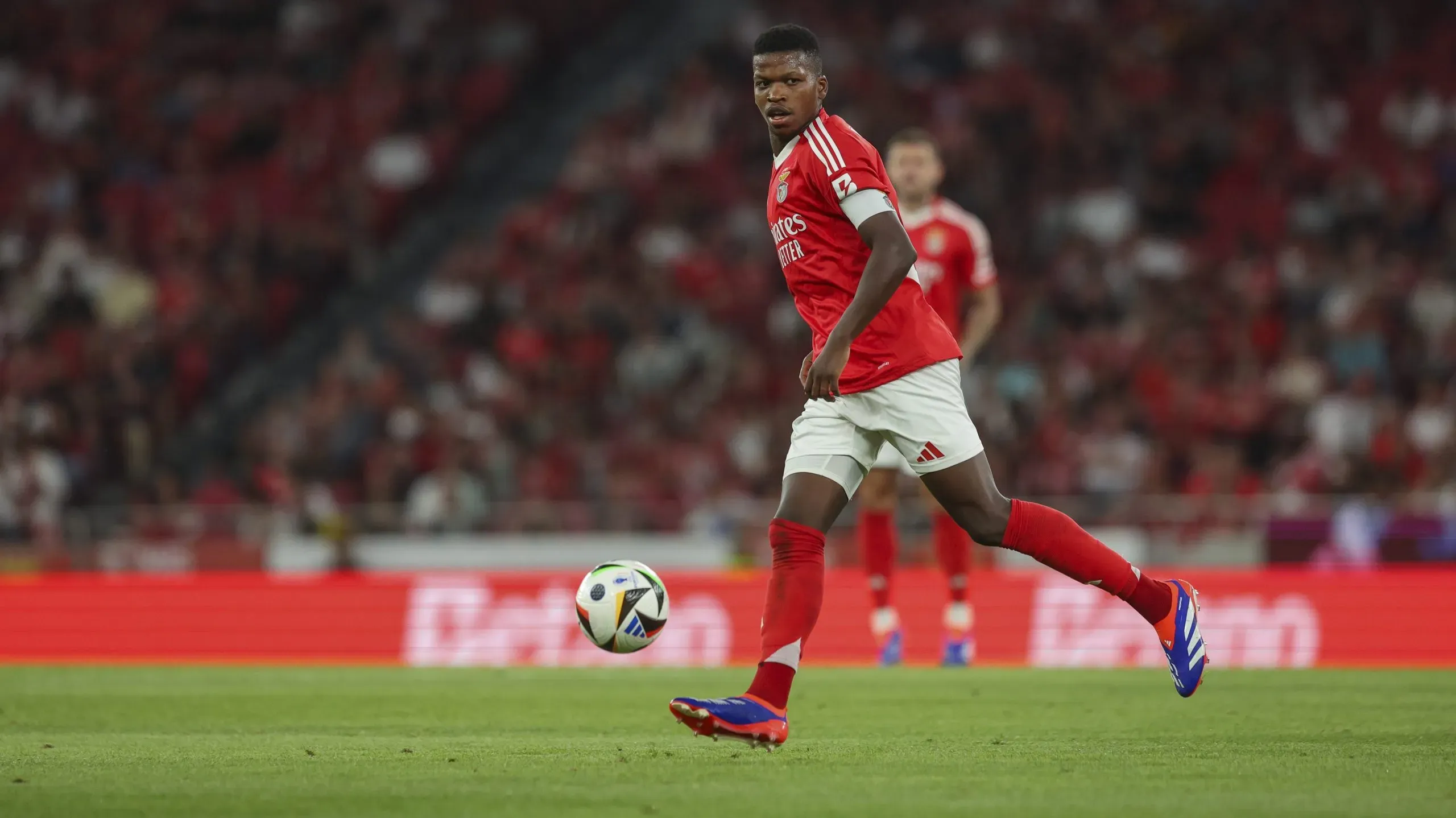Florentino Luís tem quase 200 jogos pelo Benfica (182), com quatro golos e quatro assistências pelas águias.Foto: Carlos Rodrigues/Getty Images