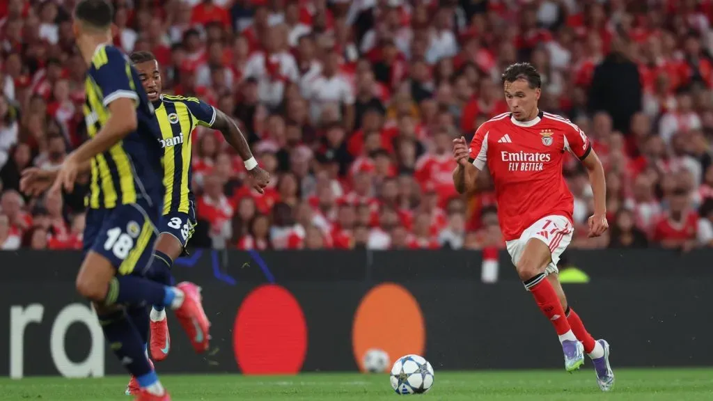 Amar Dedic convence no Benfica x Fenerbahçe. Foto: SL Benfica
