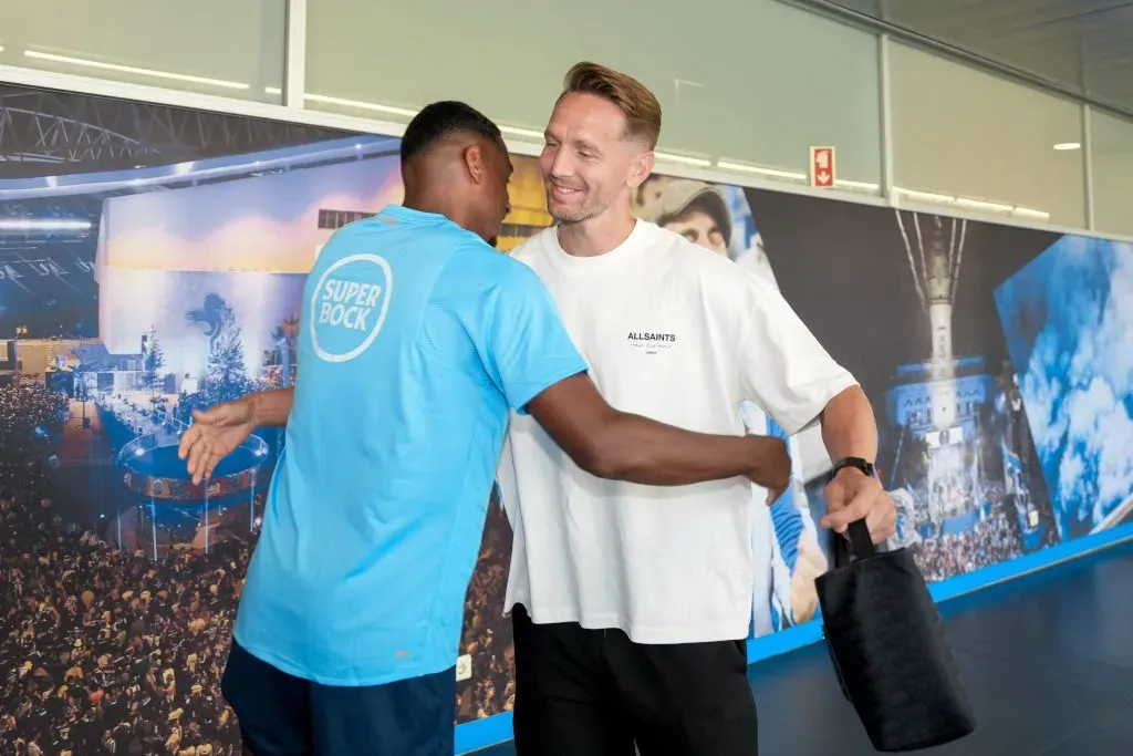 Rosario reencontra De Jong nos dragões. Foto: FC Porto.