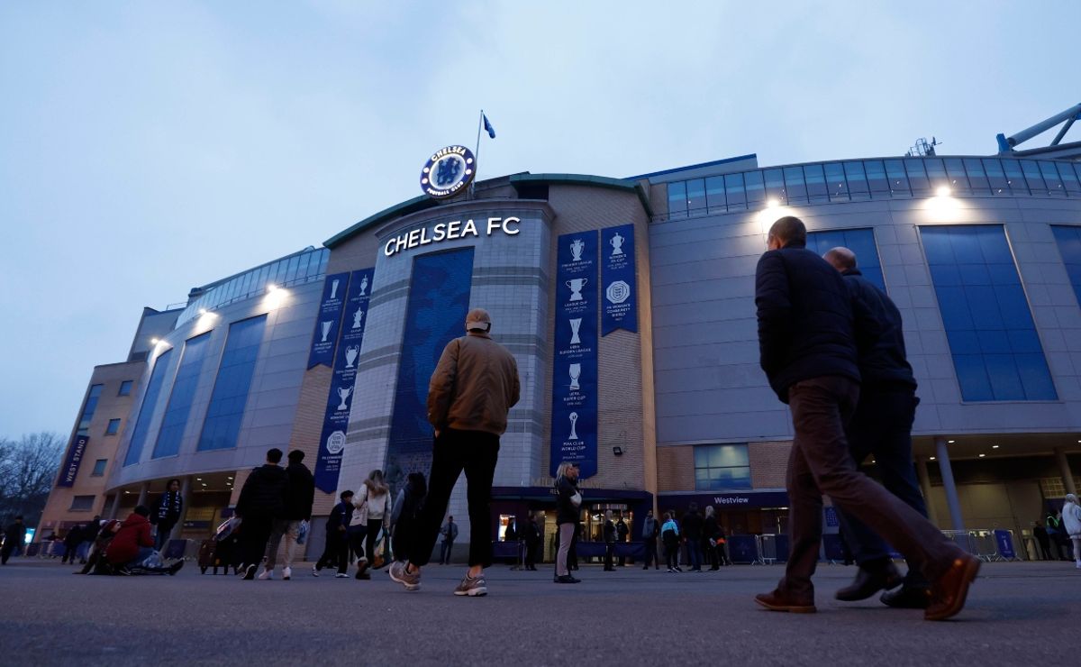 Land bought in vain? Chelsea keep stadium alternatives open