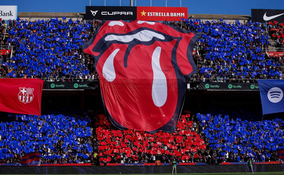 Barcelona to continue El Clasico tradition with special Spotify kit