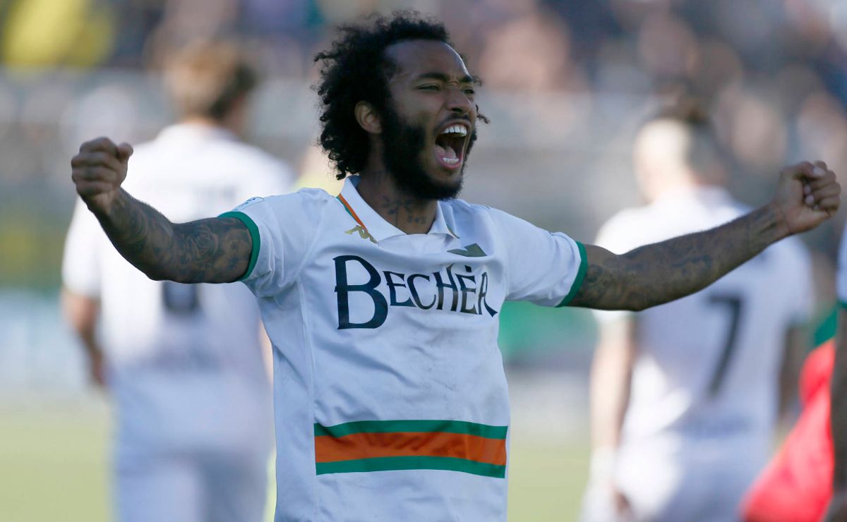 USMNT's Busio leads Venezia in fight for Serie A promotion