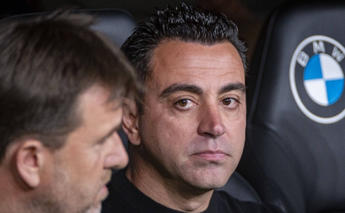 Xavi elects to stay at Barcelona and manage in 2024/25