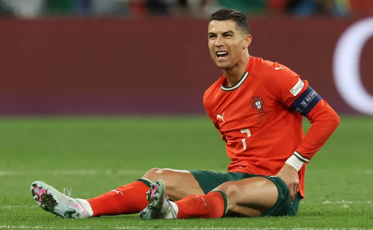 Cristiano Ronaldo forced to exit due to injury for Portugal in UEFA ...