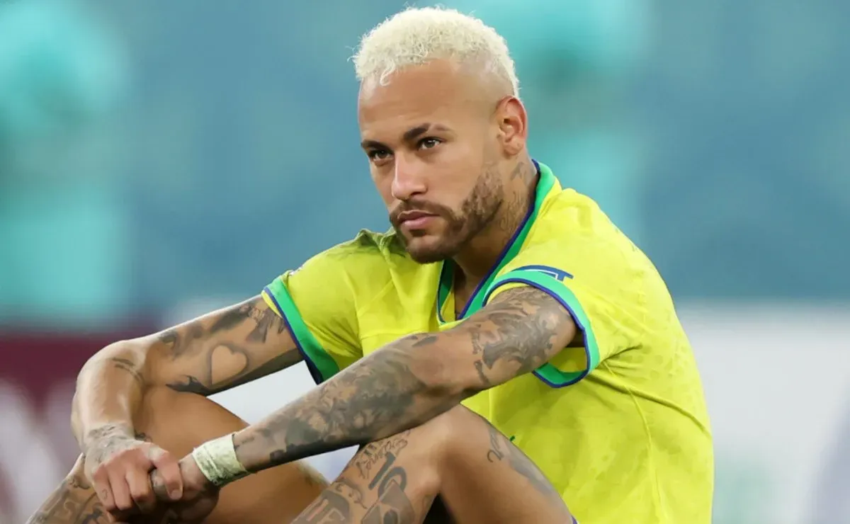 Neymar breaks silence after coach Ancelotti leaves him from Brazil -team for World Cup qualifications Neymar breaks silence after coach Ancelotti leaves him from Brazil -team for World Cup qualifications