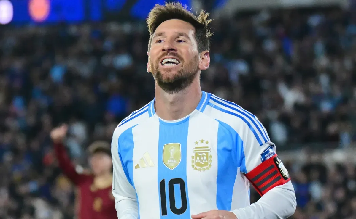 Lionel Messi’s influence in Argentina continues to grow as family club Leones FC joins the professional ranks Lionel Messi’s influence in Argentina continues to grow as family club Leones FC joins the professional ranks