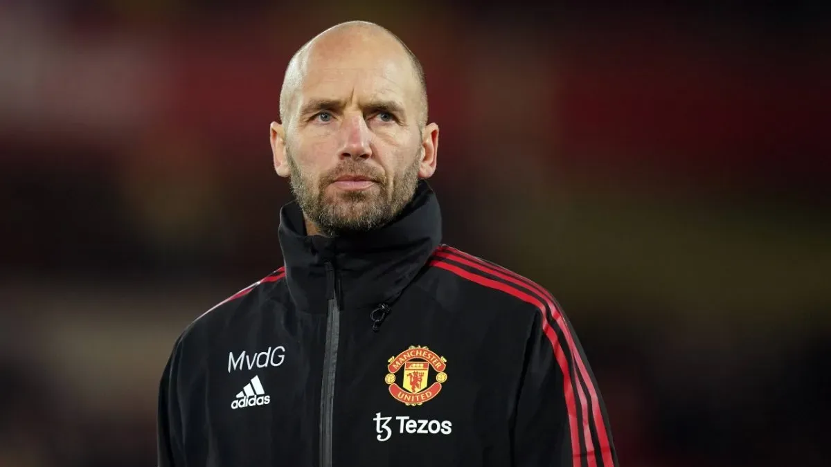 United boss Erik ten Hag sees Mitchell van der Gaag as a necessity at Manchester United.
