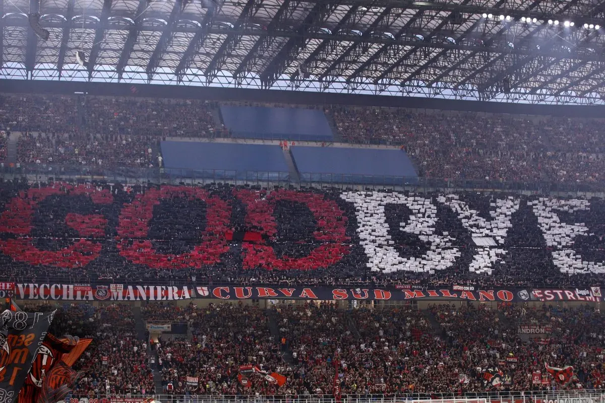 Zlatan Ibrahimovic was given an emotional farewell by AC Milan supporters