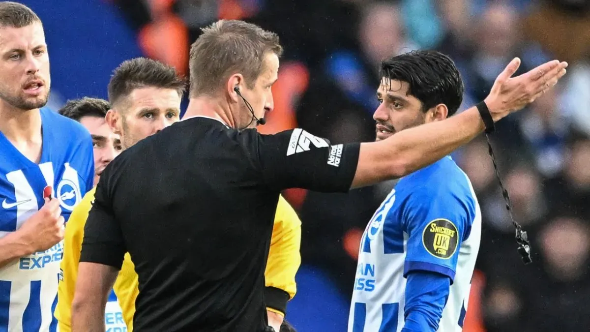 Following the red card issued to Mahmoud Dahoud, Sheffield equalized against Brighton just five minutes later.