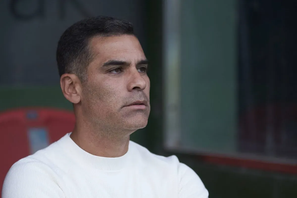 Joan Laporta’s behind-the-scenes championing of Rafa Marquez hasn’t made Xavi feel any more supported