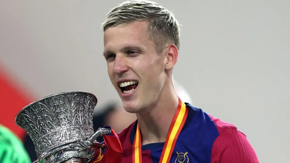 Dani Olmo celebrating the Spanish Super Cup.