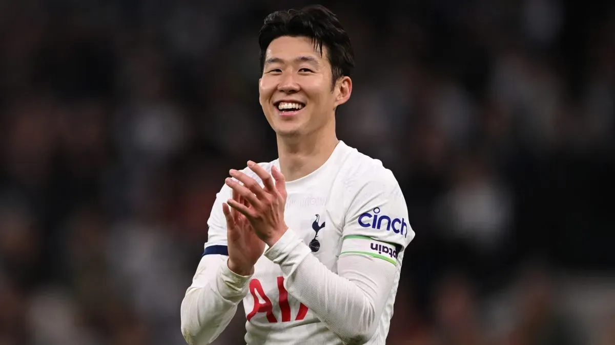 Son Heung-Min of Tottenham Hotspur acknowledges the fans at the end of the Premier League match between Tottenham Hotspur and Nottingham Forest on April 07, 2024. (Source: Mike Hewitt/Getty Images)