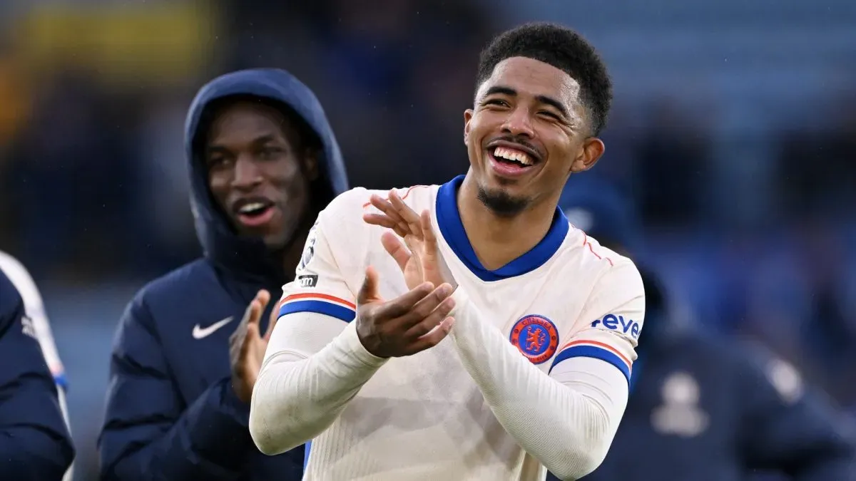 Wesley Fofana of Chelsea applauds the fans following the Premier League match between Leicester City FC and Chelsea FC at The King Power Stadium on November 23, 2024. (Source: Shaun Botterill/Getty Images)