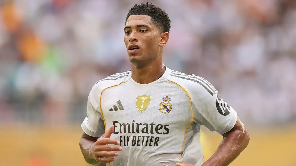 Jude Bellingham #5 of Real Madrid C. F. in action during the FIFA Club World Cup 2025 round of 16 match between Real Madrid CF and Juventus FC at Hard Rock Stadium on July 01, 2025 in Miami Gardens, Florida.