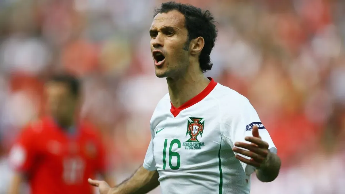 Ricardo Carvalho playing for Portugal in 2008.