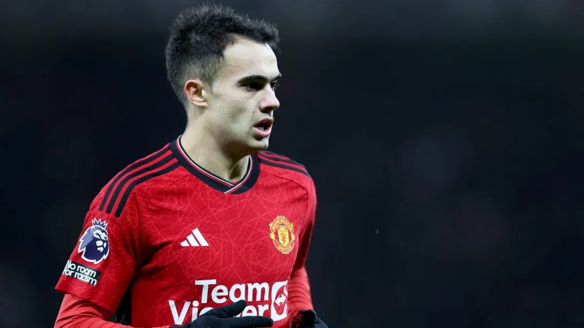 Sergio Reguilon playing for Manchester United.