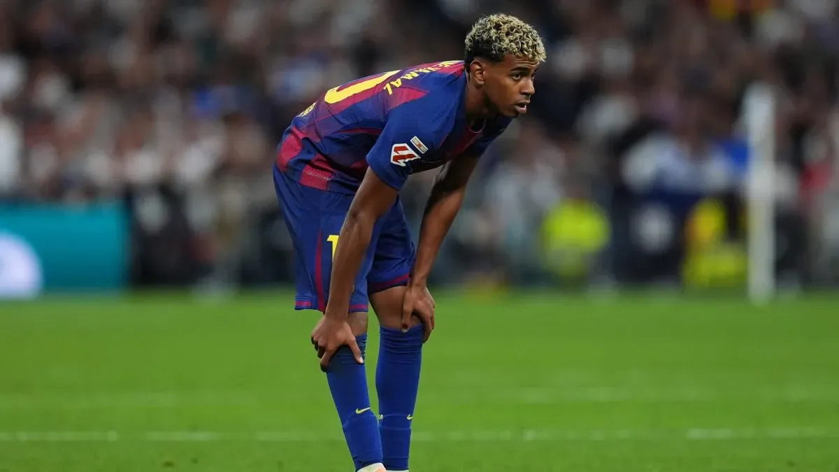 Lamine Yamal of FC Barcelona during El Clasico.