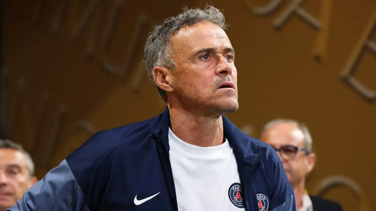 Luis Enrique, Head Coach of Paris Saint-Germain, arrives at the stadium prior to the FIFA Club World Cup 2025 quarter-final match between Paris Saint-Germain and FC Bayern München at Mercedes-Benz Stadium on July 05, 2025 in Atlanta, Georgia.