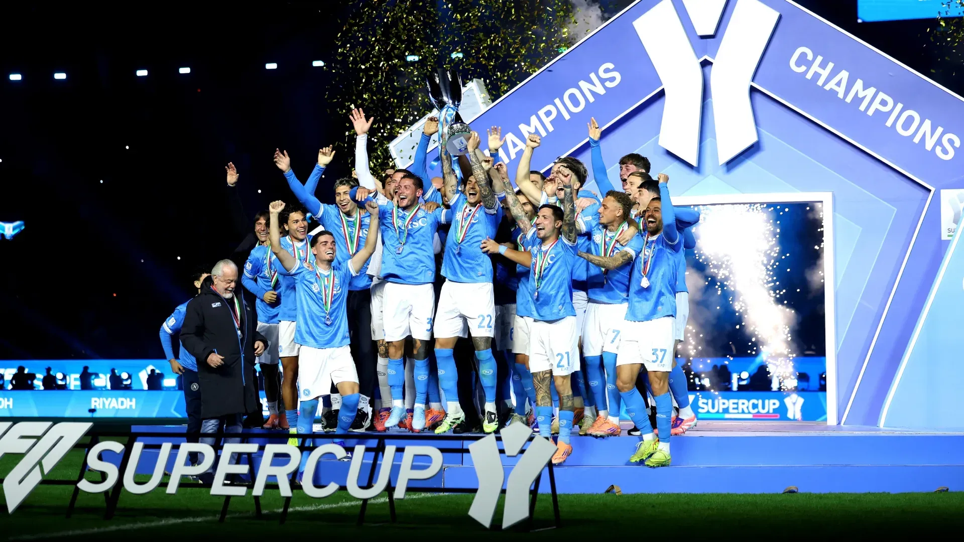 Giovanni Di Lorenzo of SSC Napoli lifts the Supercoppa Italiana trophy after the team's victory against Bologna.
