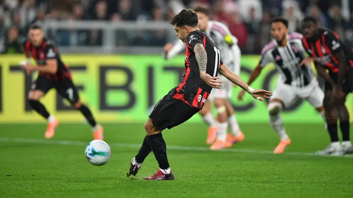 Christian Pulisic of AC Milan misses a penalty during the Serie A match between Juventus FC and AC Milan at Allianz Stadium on October 5, 2025 in Turin, Italy.